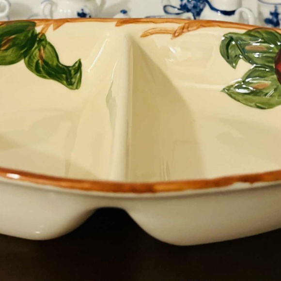 FRANCISCAN "APPLE" COLLECTION 10" DIVIDED VEGETABLE BOWL (USA BACKSTAMP) - Picture 2 of 6